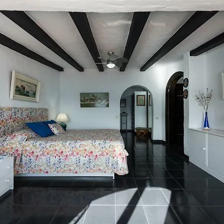 Villa Coki Deluxe - First Line Of The *