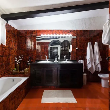 Villa Coki Deluxe - First Line Of The
