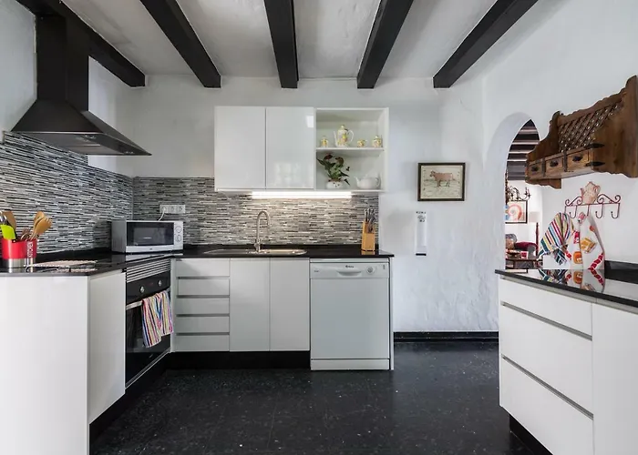 Coki Deluxe - First Line Of The 别墅