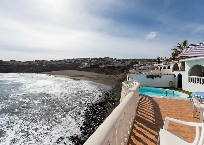 Coki Deluxe - First Line Of The 别墅 特尔德