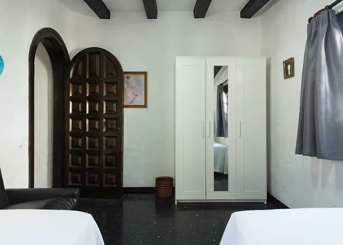 Coki Deluxe - First Line Of The فيلة *